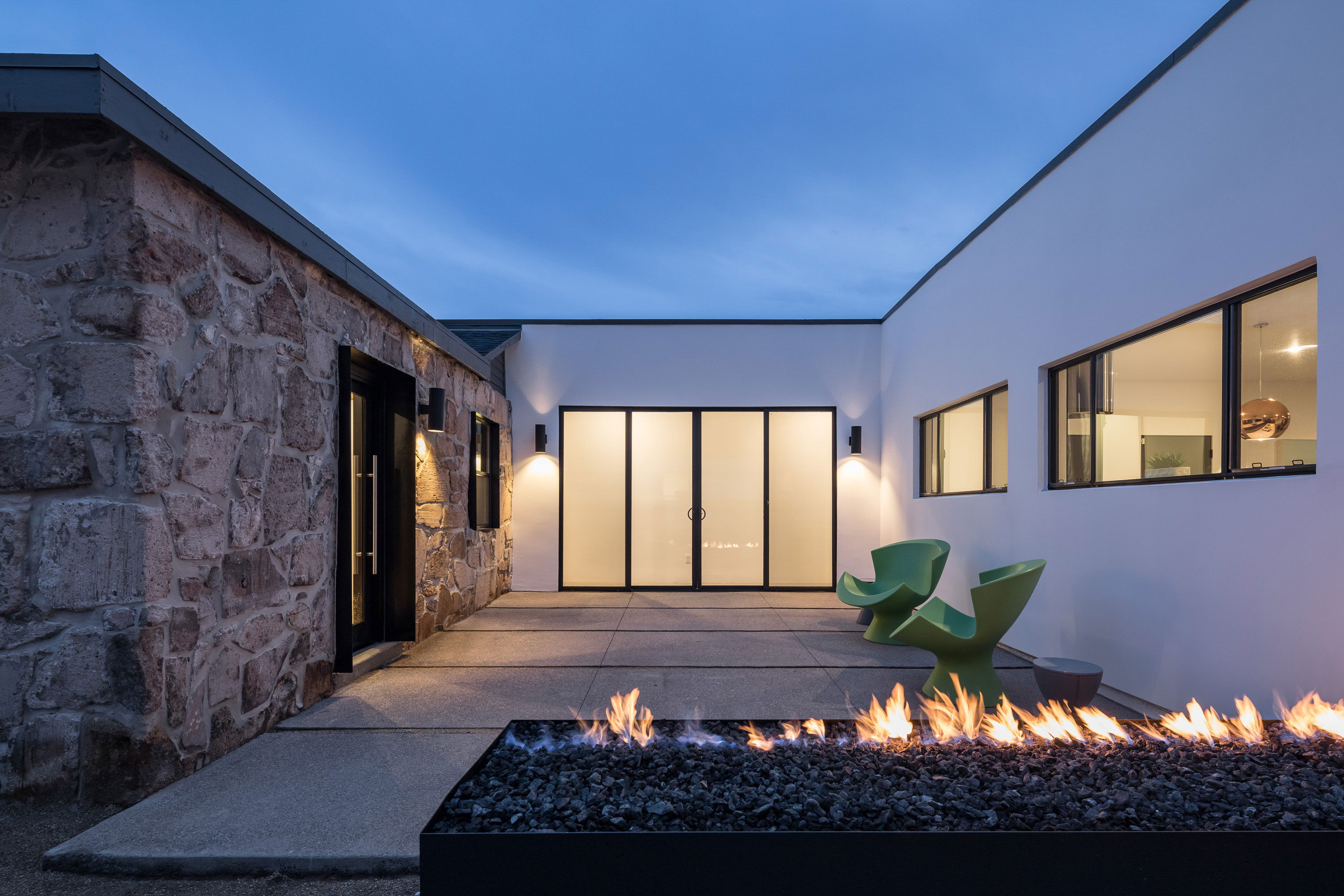 Outdoor living area in Phoenix, AZ